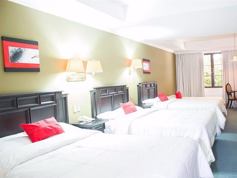 Hotel Ramada Inn Сан Салвадор Екстериор снимка
