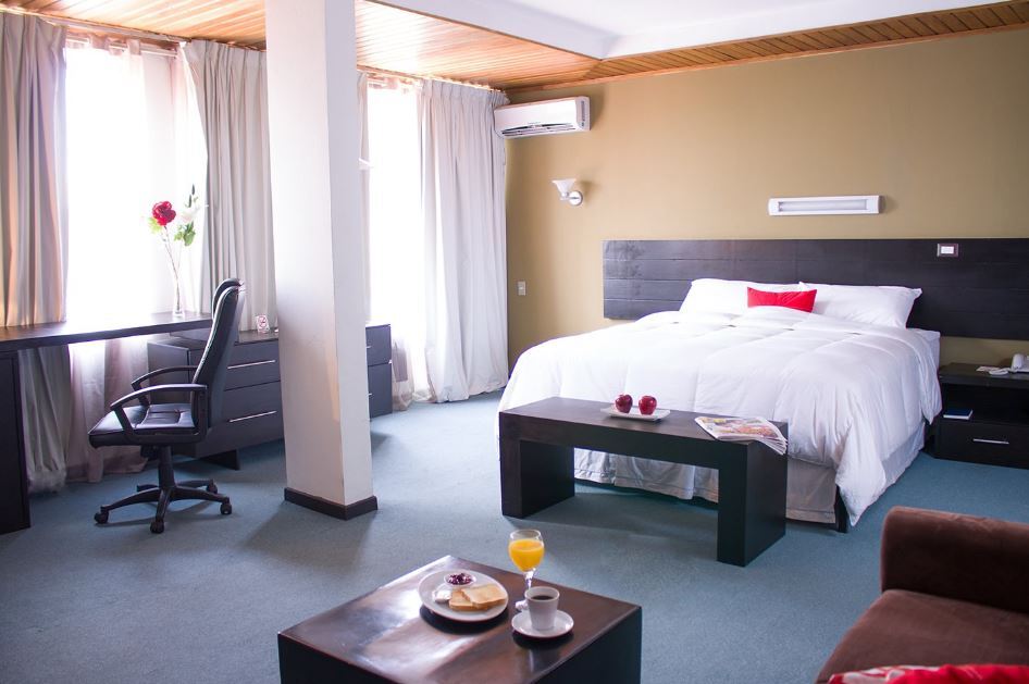 Hotel Ramada Inn Сан Салвадор Екстериор снимка